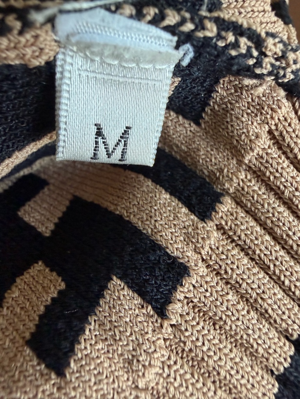 Fendi Black & Cream FF Logo Knit Sweater - Picture 8 of 8